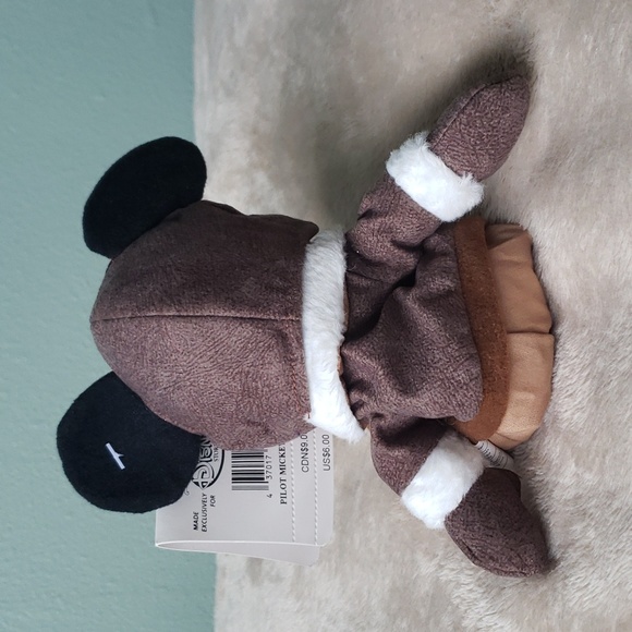 Pilot Mickey Bean Bag 10" w/flight jacket helmet, goggles ~Disney Character, NWT - Picture 8 of 10